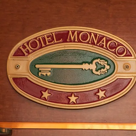 Monaco ホテル