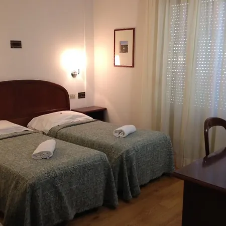 Monaco 3* ヴェローナ