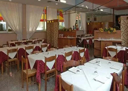 Monaco Hotel 3*